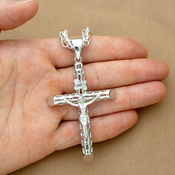 Sterling Silver Thick Heavy Meticulously Crafted Crucifix Necklace, Stamped 925 - Picture 6 of 13
